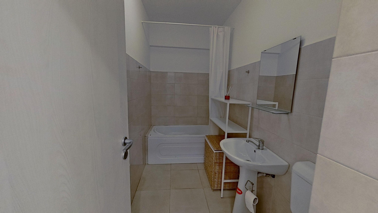 Apartament nou-nout + loc de parcare subteran 