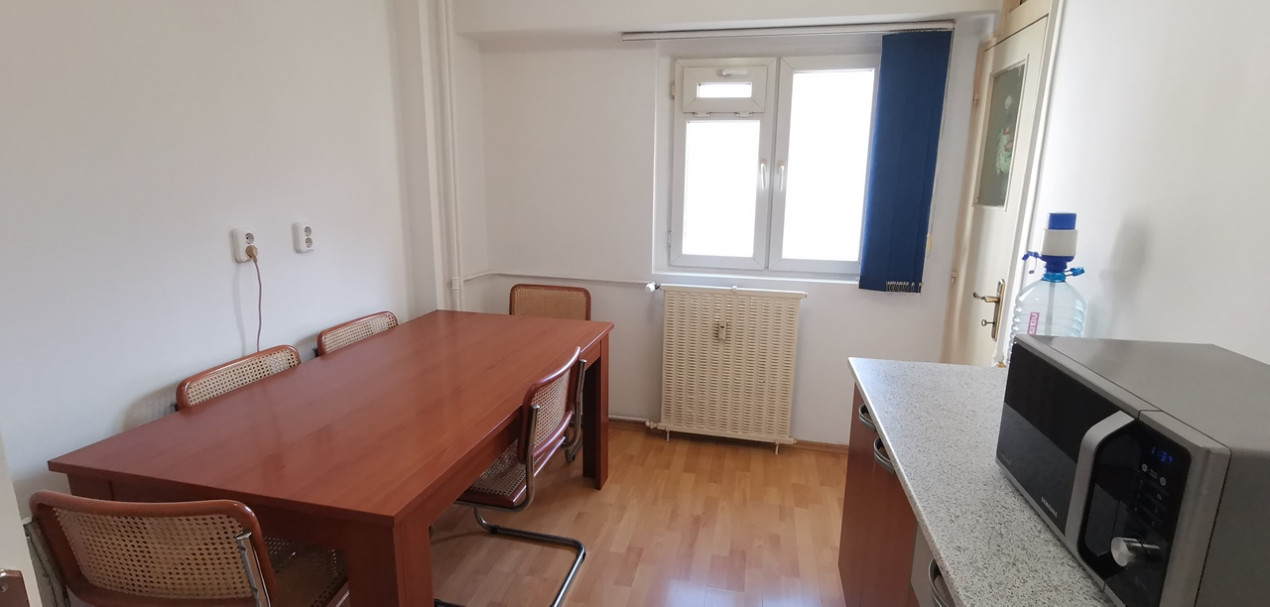 3 camere spatios si  modern , Coposu - Sf. Vineri, 