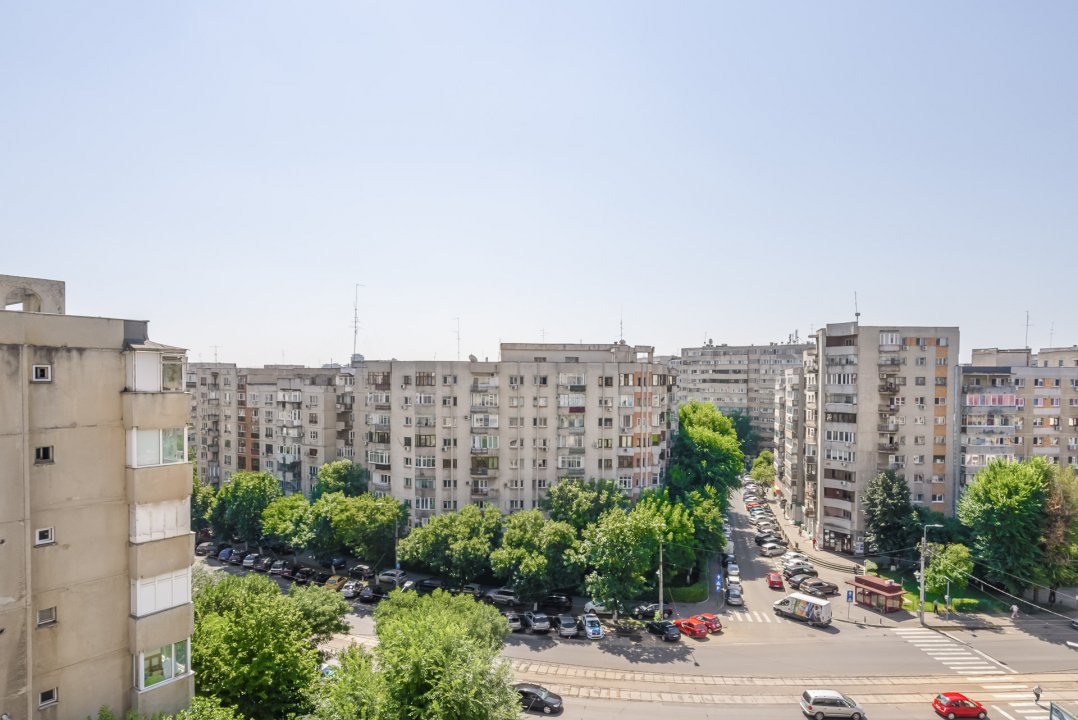 Apartament 2 camere decomandat langa Parcul Tineretului