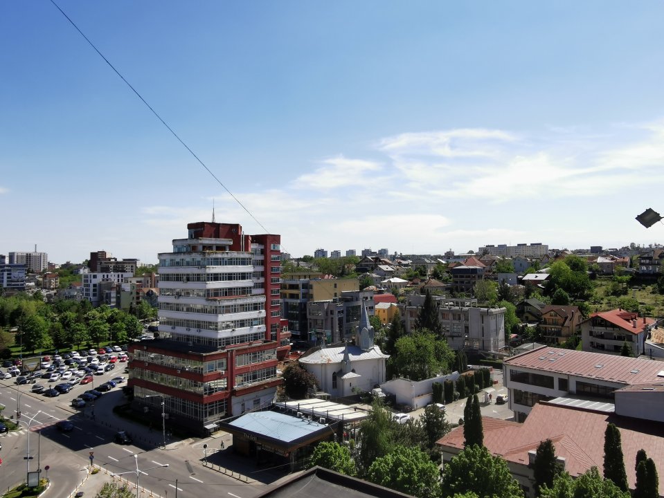 Apartament Central, bloc Casa Cartii