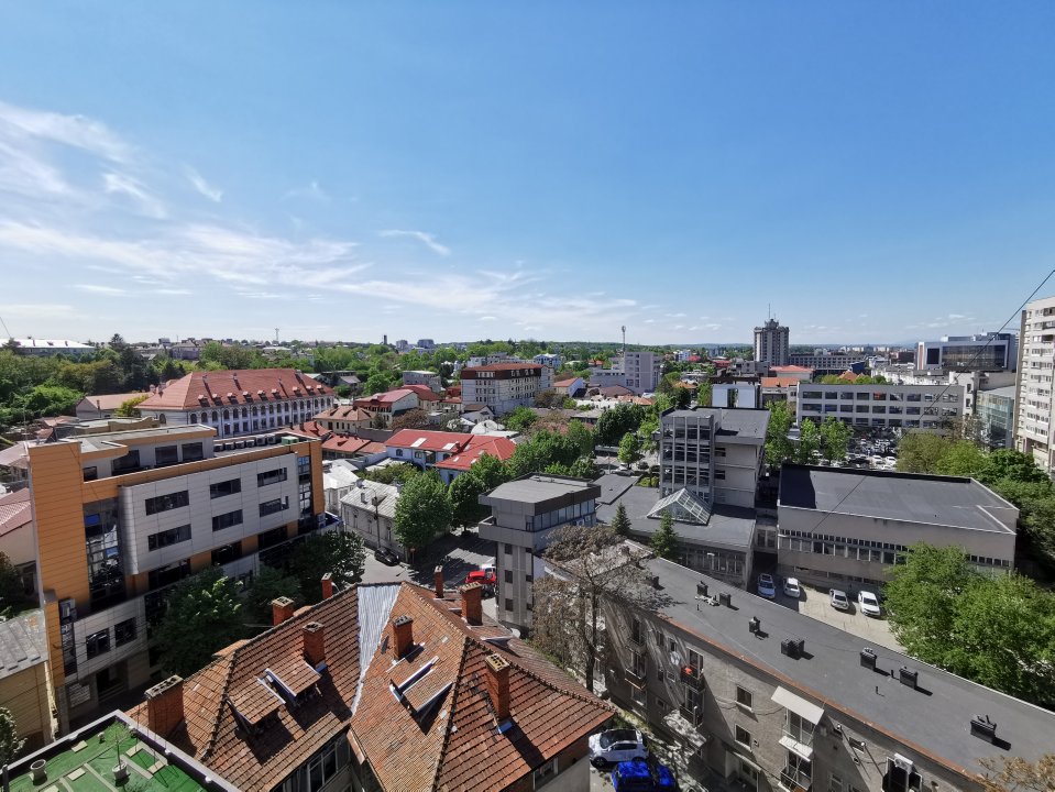 Apartament Central, bloc Casa Cartii