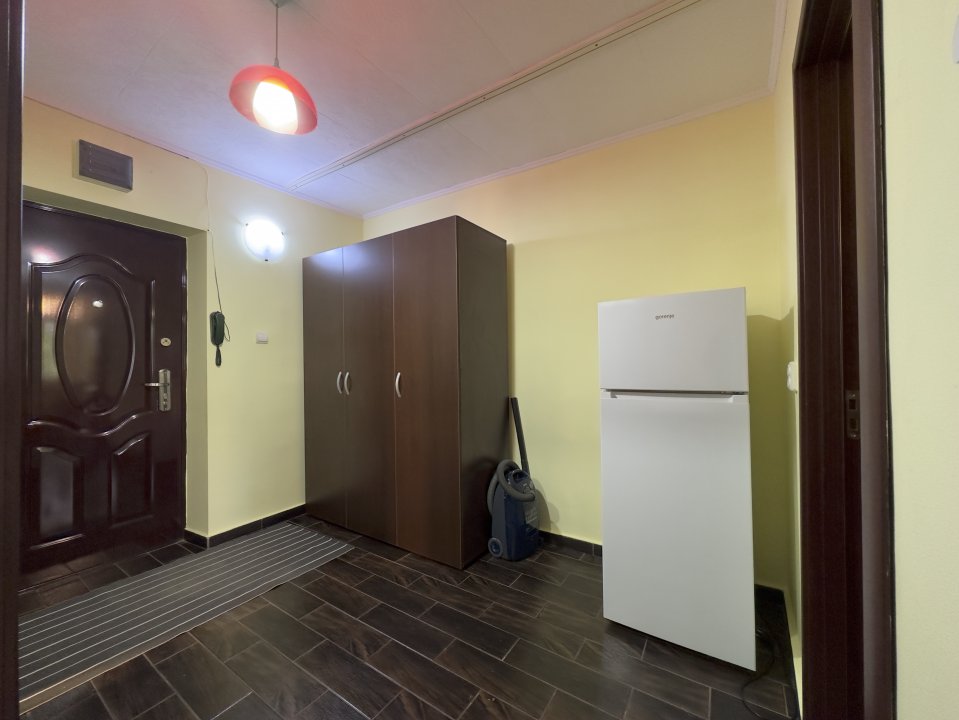 Garsoniera decomandata Tei - Str Inginerilor Tei