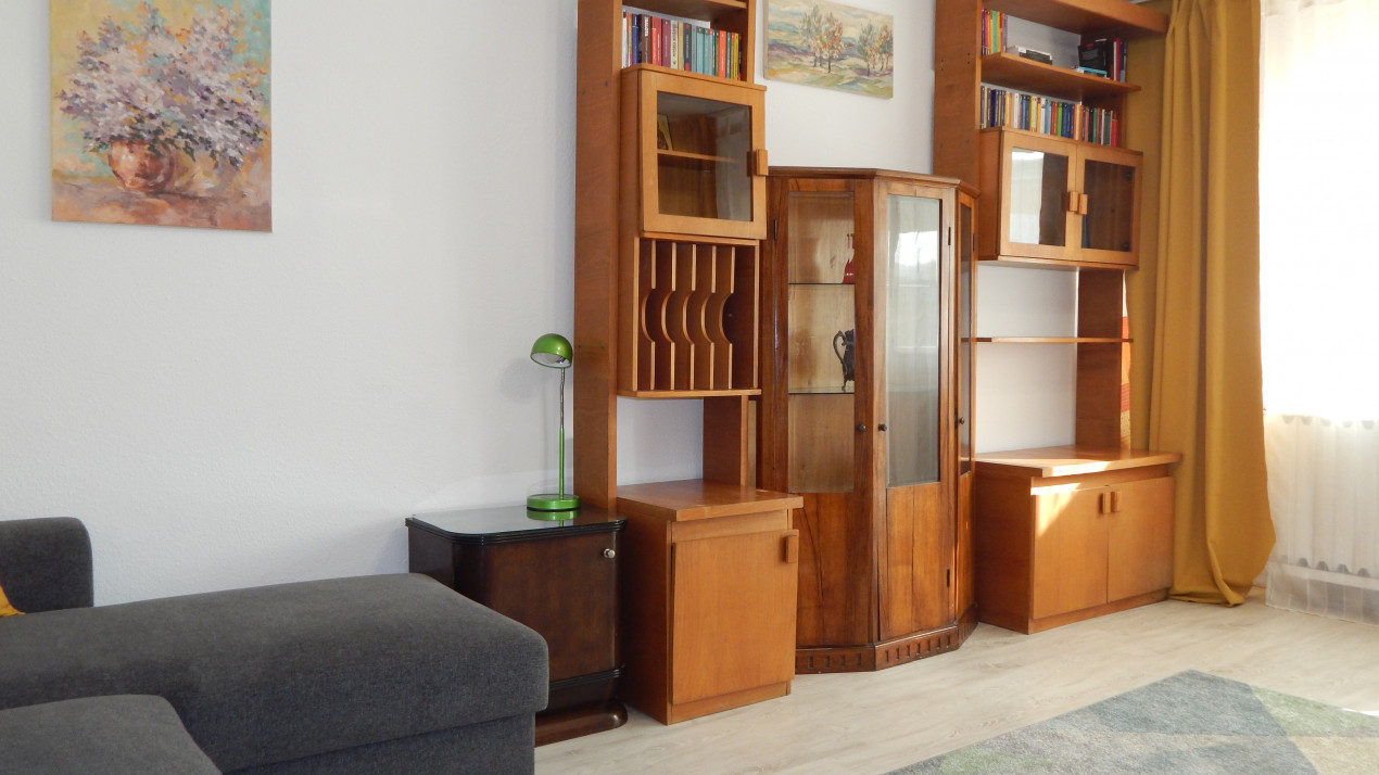 Garsoniera Piata Alba Iulia