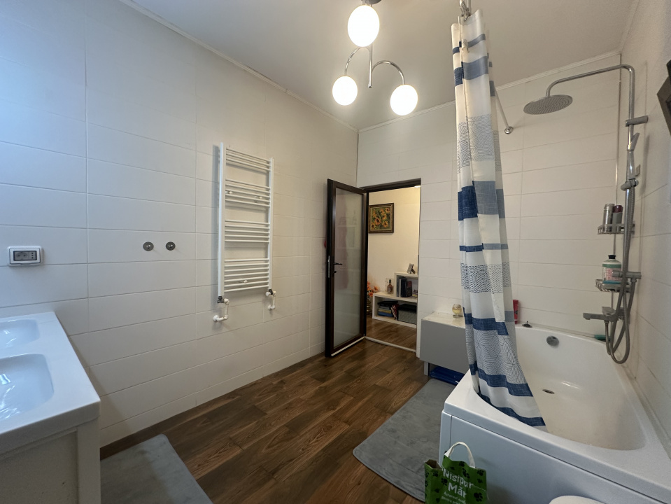 POSTA CASA 124 MP, TEREN 406 MP  