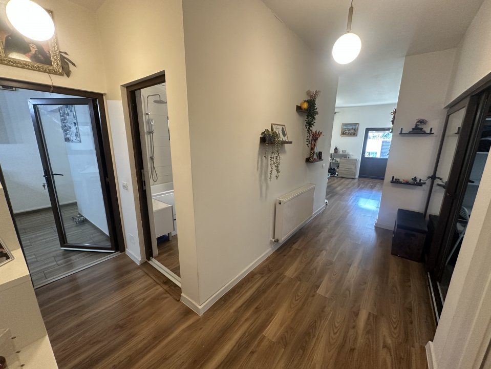 POSTA CASA 124 MP, TEREN 406 MP  