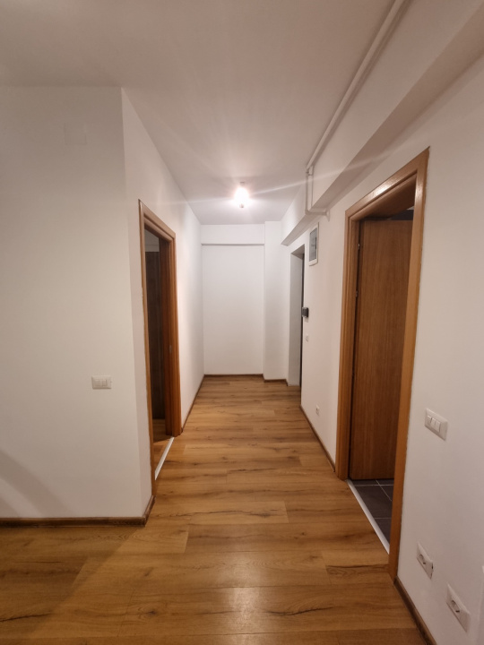 Vanzare apartament 2 camere Traian