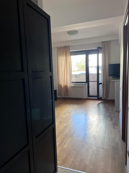 Garsoniera lux Privighetorilor Baneasa