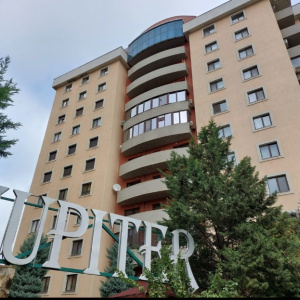 JUPITER-PIATA SUDULUI, 2 CAMERE, PARCARE!