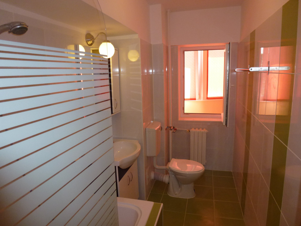 UNIRII, GARSONIERA 45 MP!