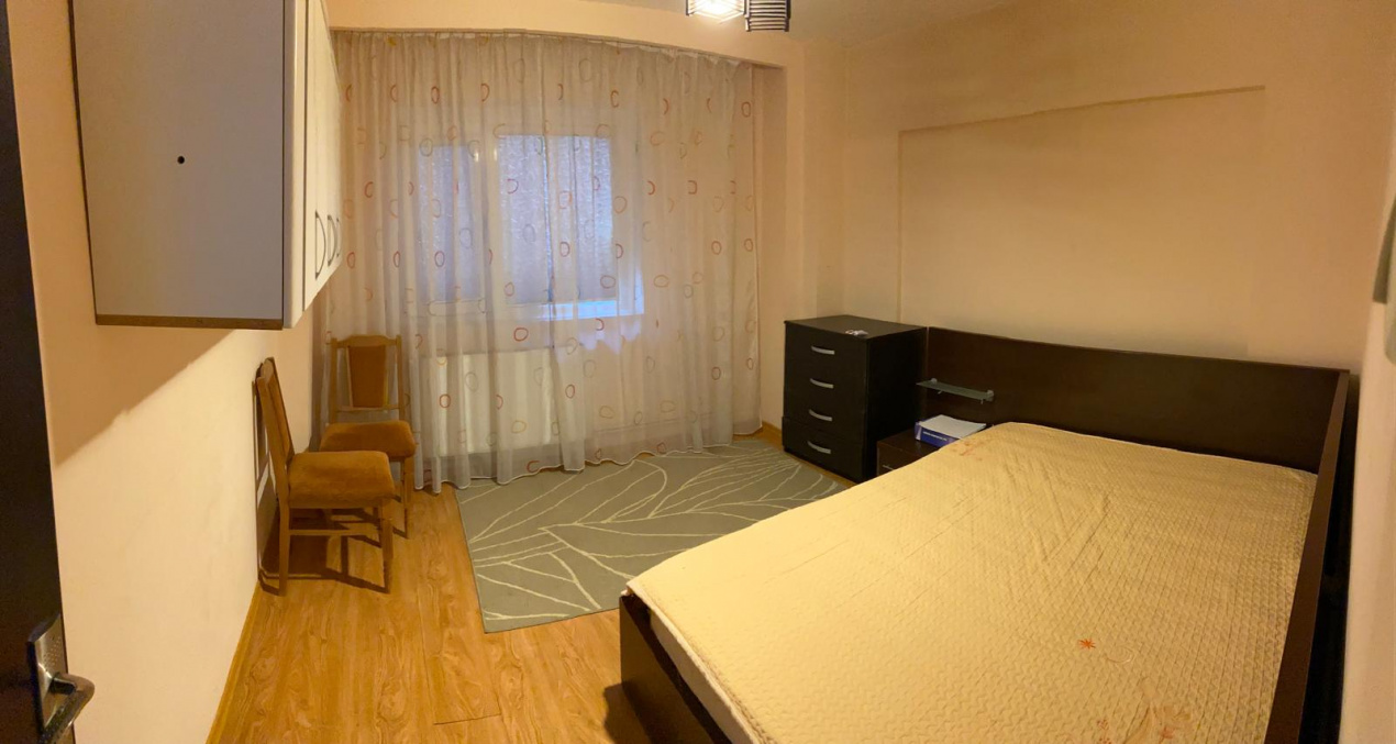 METROU CRANGASI, 3 CAMERE, CENTRALA TERMICA, PARCARE!