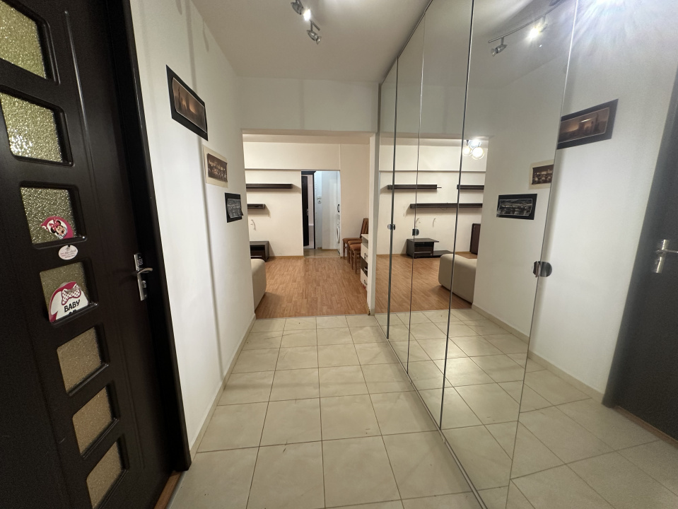 METROU CRANGASI, 3 CAMERE, CENTRALA TERMICA, PARCARE!