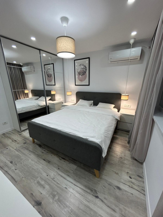 3 CAMERE-80 MP, UNIRII!