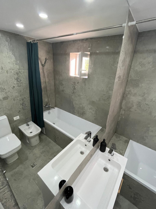 3 CAMERE-80 MP, UNIRII!