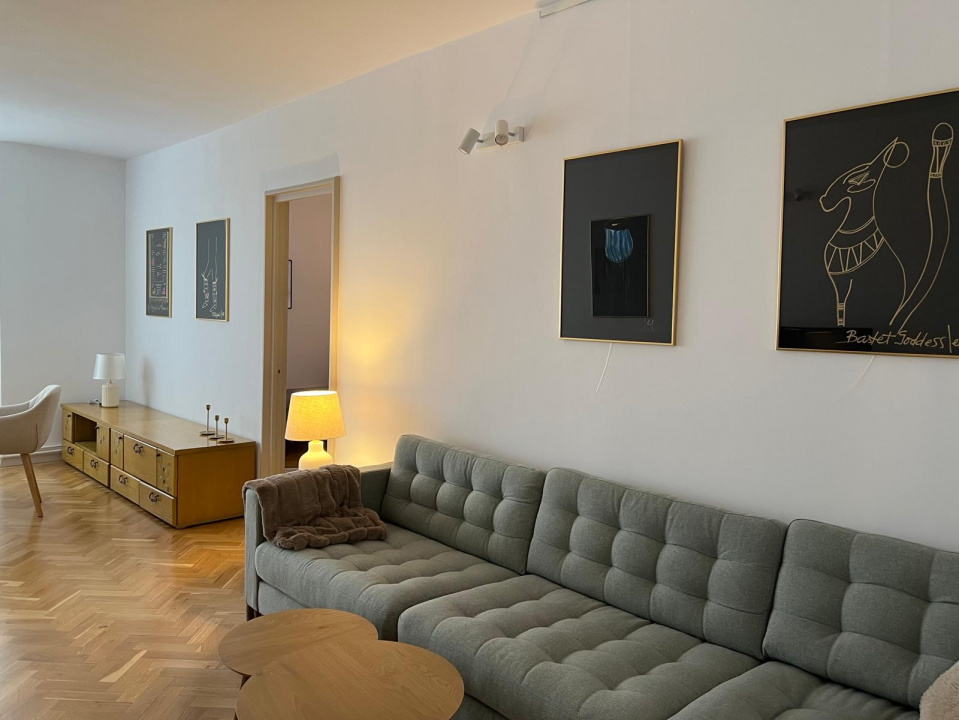 Inchiriere 3 camere Vatra Luminoasa