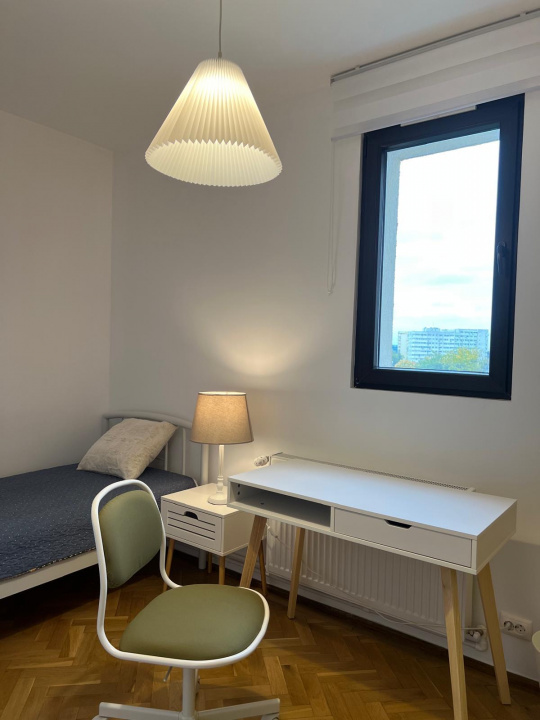 Inchiriere 3 camere Vatra Luminoasa