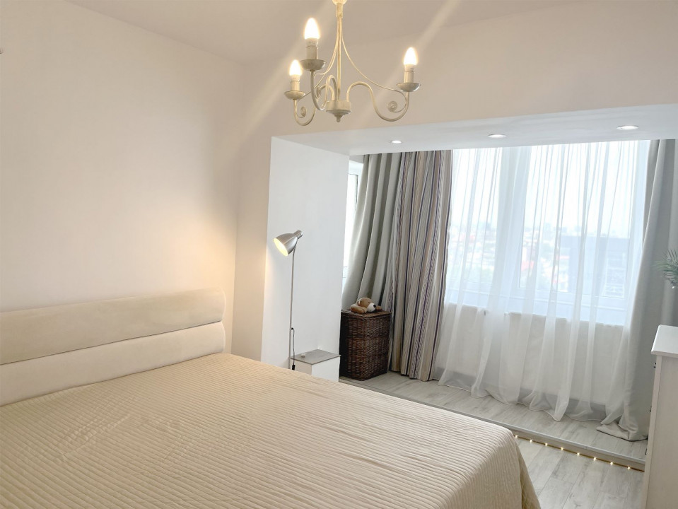 DECEBAL-ALBA IULIA, 3 CAMERE LUX-95 MP!