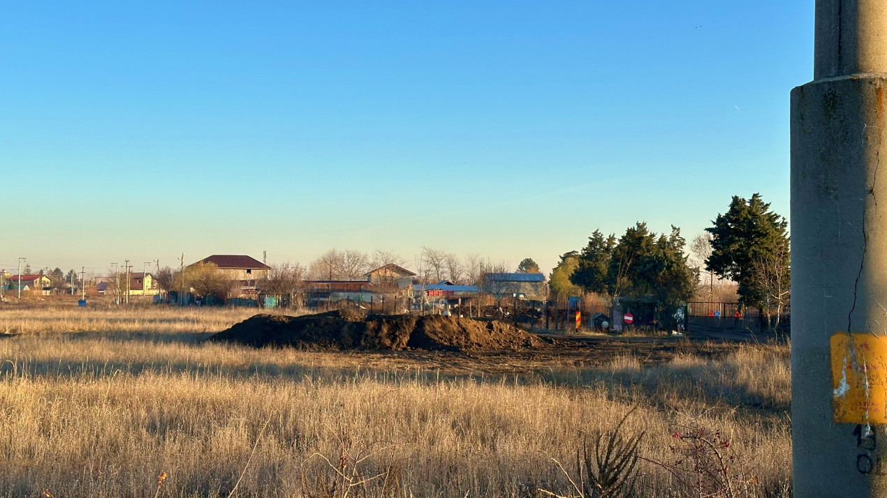 Teren intravilan 1500 mp , str Campului, deschidere 26m, Comision 0%