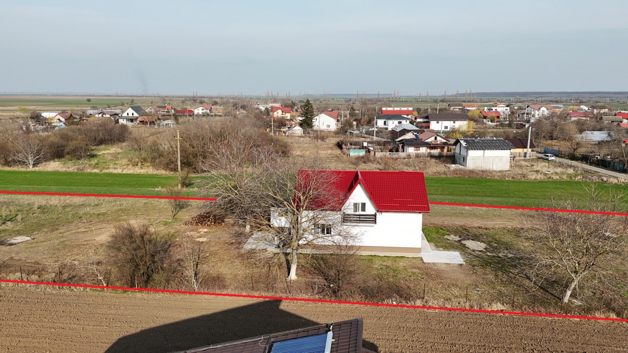 Vila 210 mp + Lot 6100 mp Crevedia