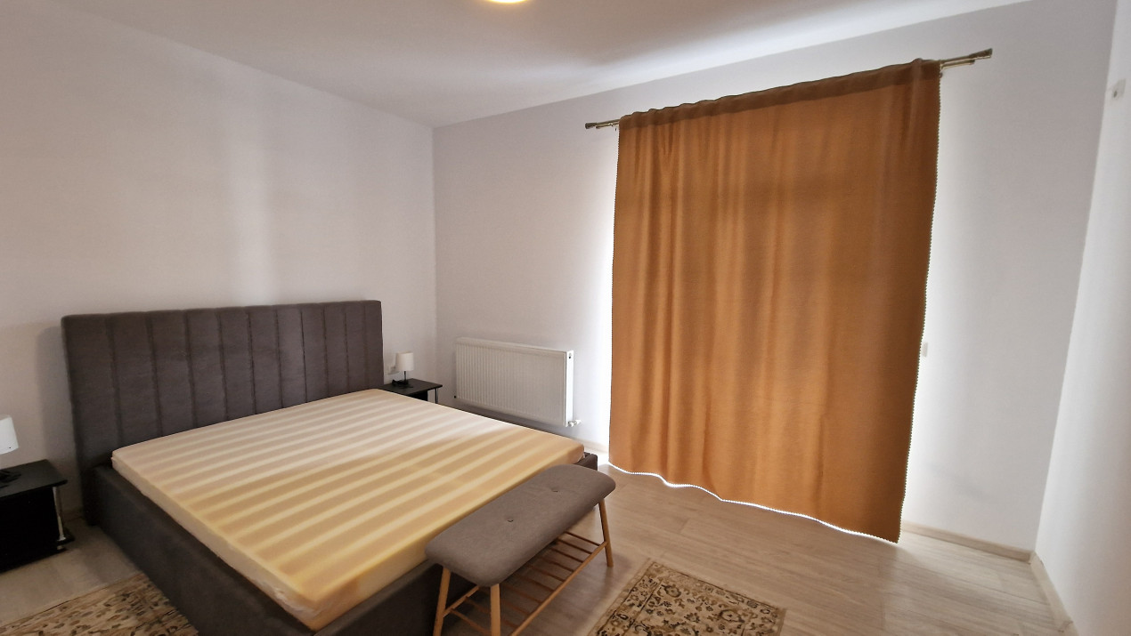 2 camere, centrala proprie, loc de parcare !