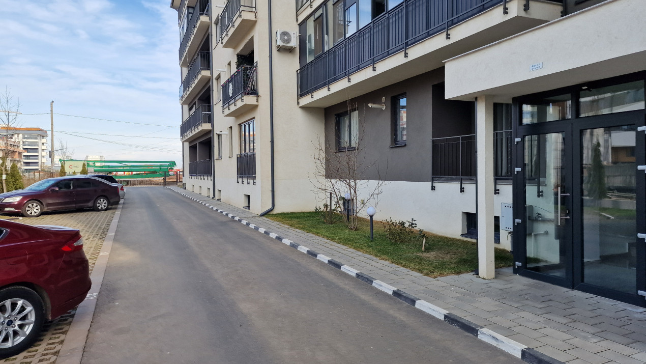 2 camere, centrala proprie, loc de parcare !