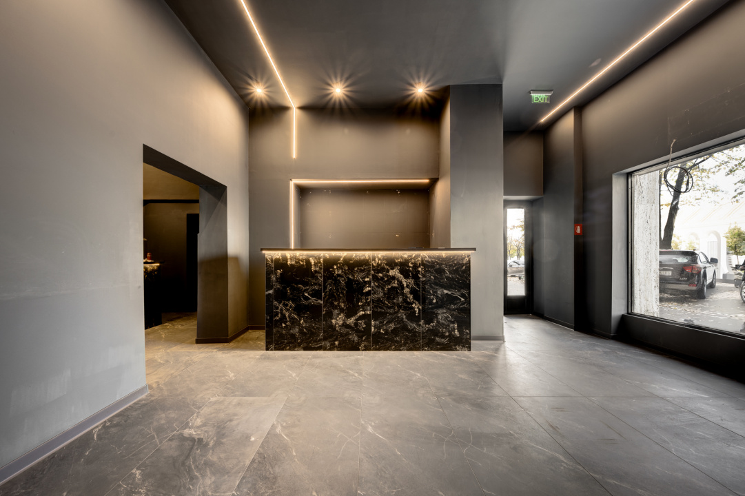 CALEA 13 SEPTEMBRIE - MARIOTT, SPATIU COMERCIAL 92 MP!