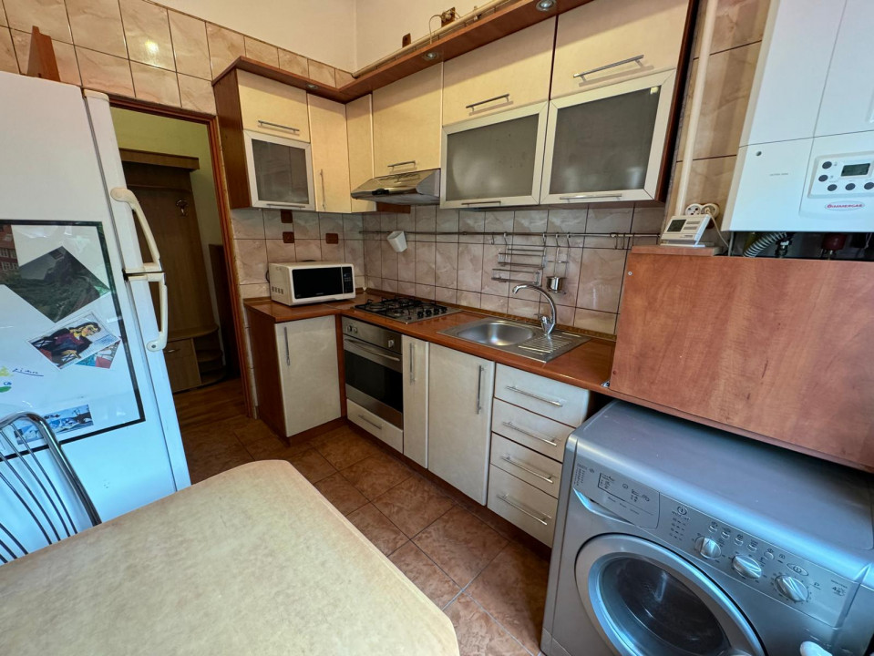 Apartament 2 camere Tavan Inalt in Vila Antebelica Pache Protopopescu