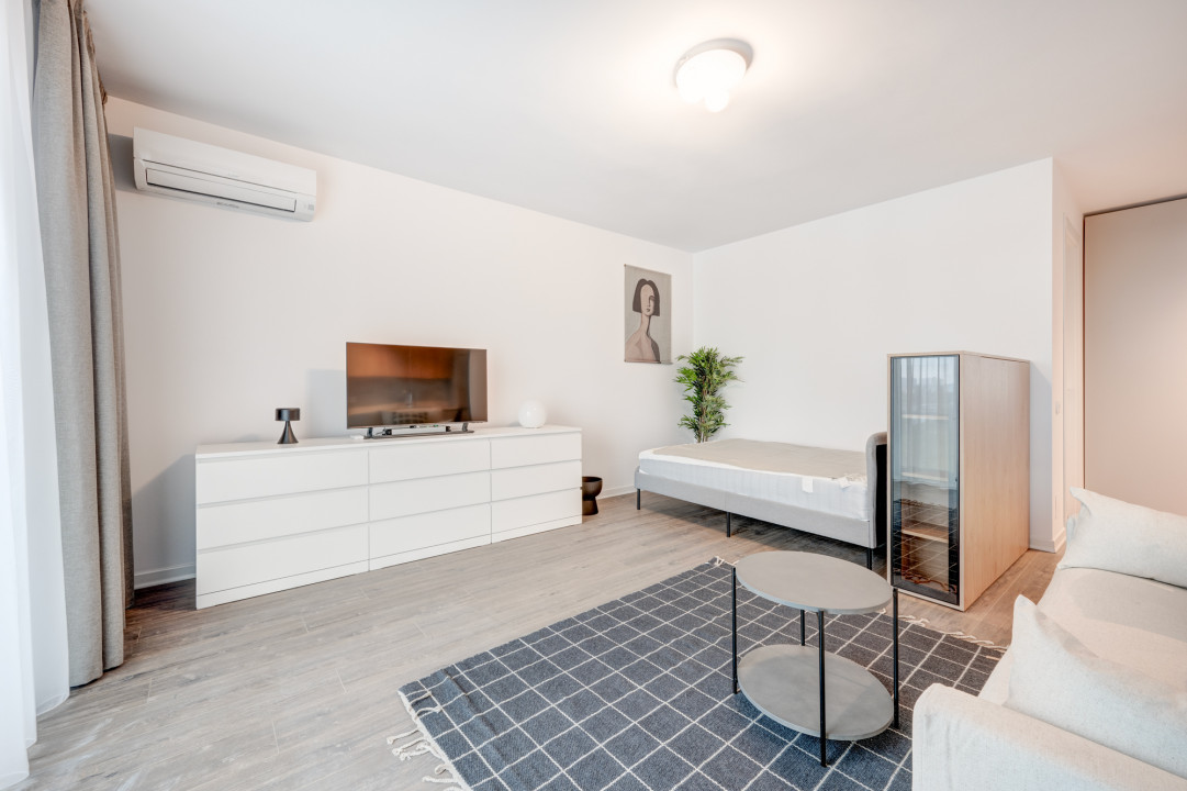 Garsoniera - complet mobilata si utilata - garaj 