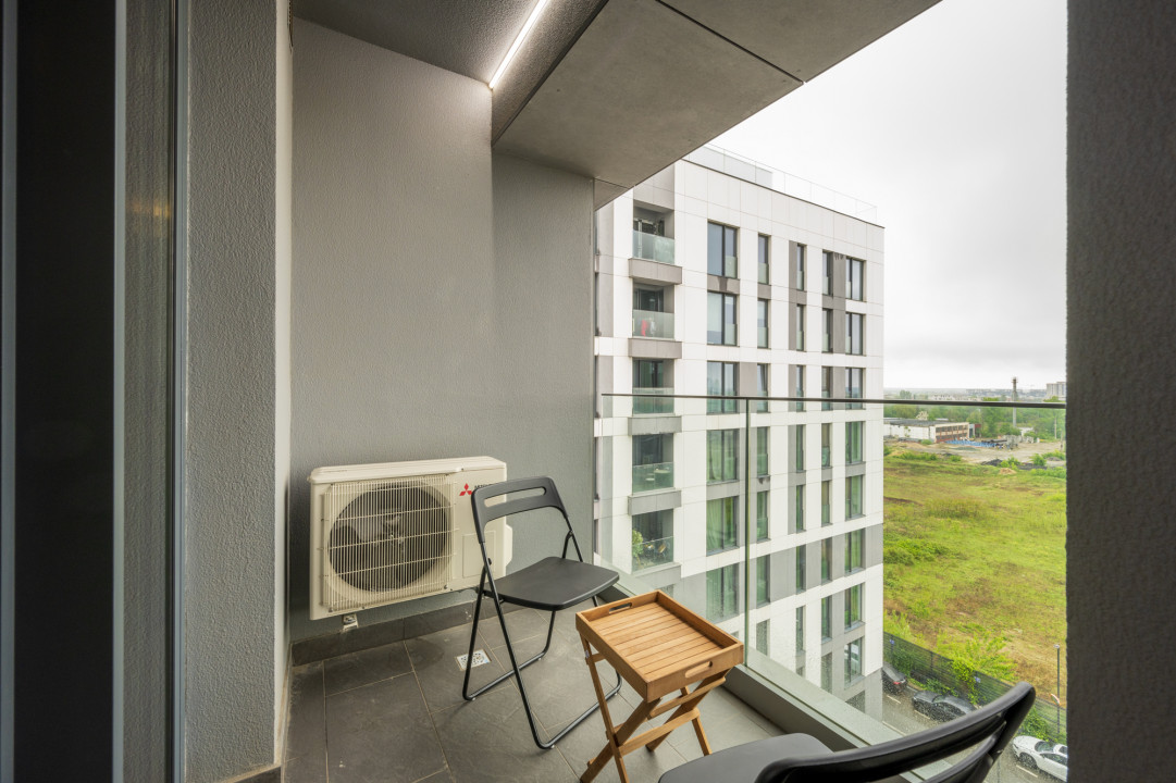 Garsoniera - complet mobilata si utilata - garaj 