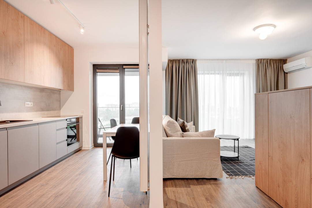 Garsoniera - complet mobilata si utilata - garaj 