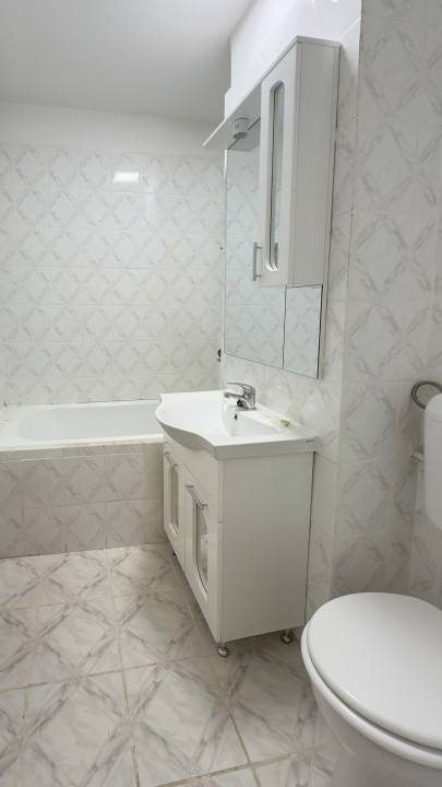 Garsonieră Luminoasă în Militari