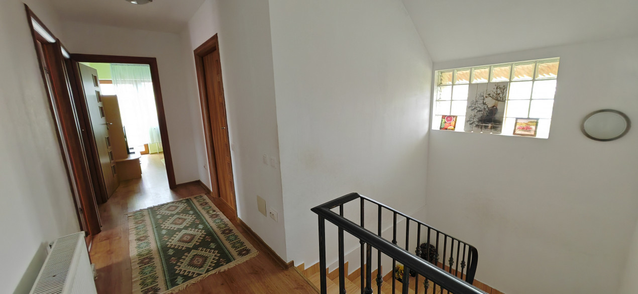 Casa S+P+E 178 mp Lot 319 mp Bacu, Joita