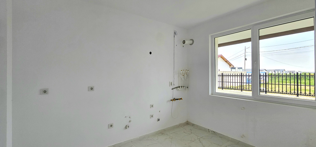 Oferta Vila individuala 4 camere toate utilitatile