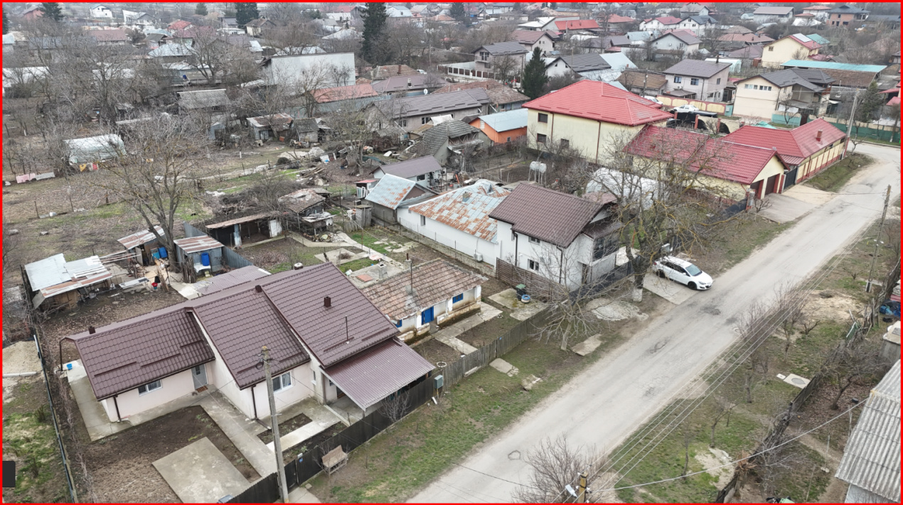 MOARA VLASIEI, CASA DEMOLABILA, LOT 425 MP!