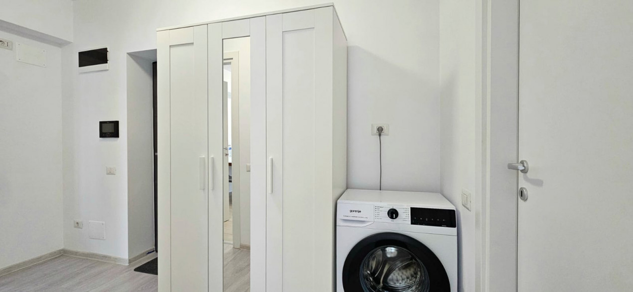  Titan 2 Camere bloc nou | Centrala si Parcare 