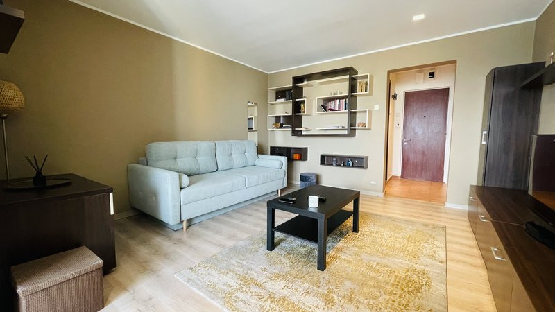 Garsoniera Drumul Taberei Metrou Favorit Loc parcare