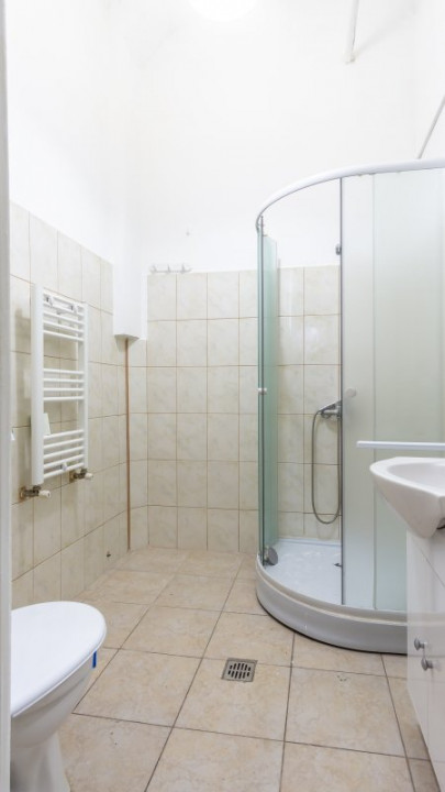 2 camere Dorobanti, et 1, fara risc seismic, centrala proprie, ideal birouri