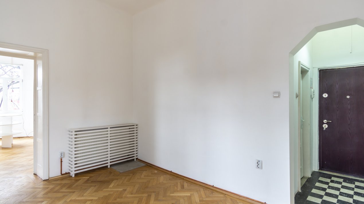 2 camere Dorobanti, et 1, fara risc seismic, centrala proprie, ideal birouri