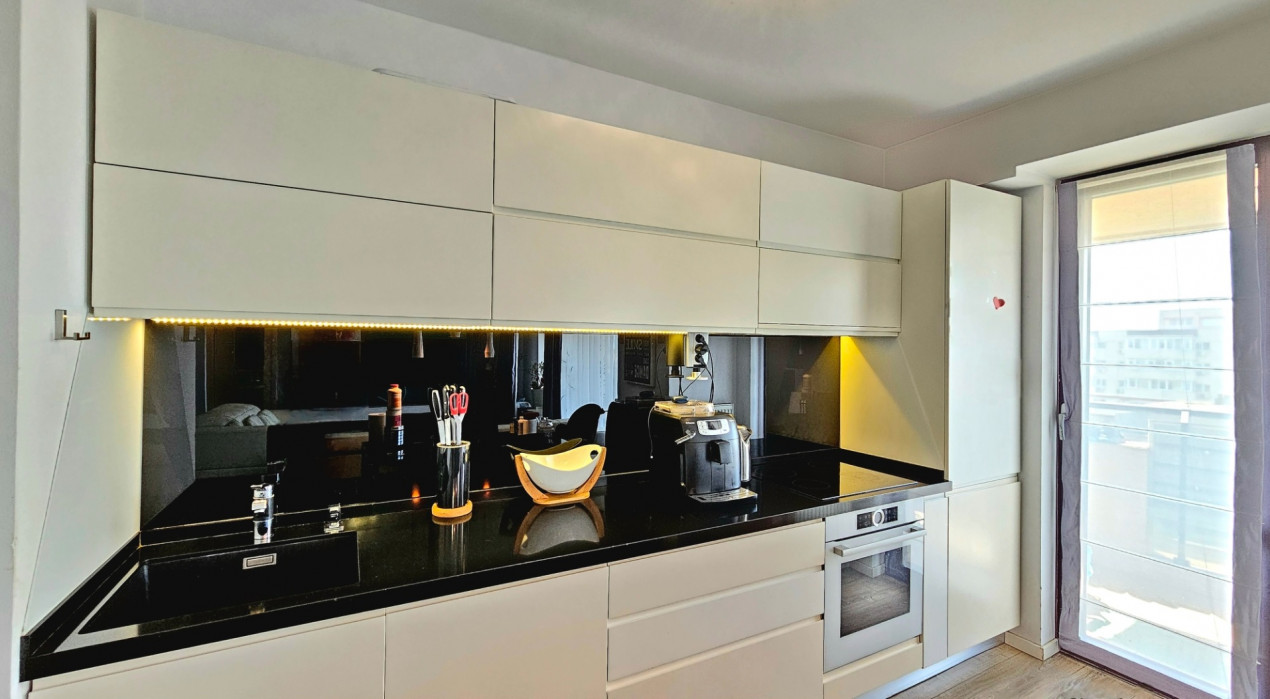 CENTRAL PARK - STEFAN CEL MARE 3 CAMERE 100 MP TOTAL