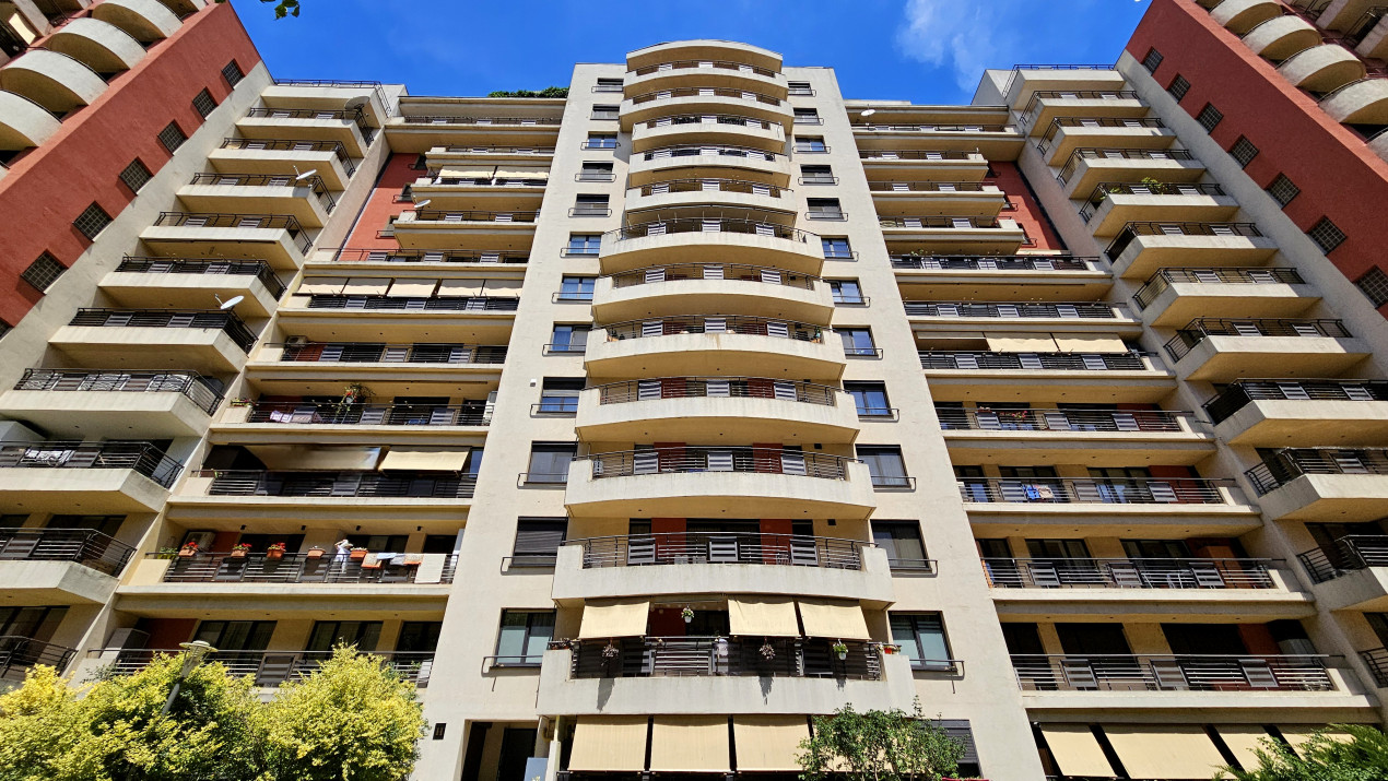 CENTRAL PARK - STEFAN CEL MARE 3 CAMERE 100 MP TOTAL