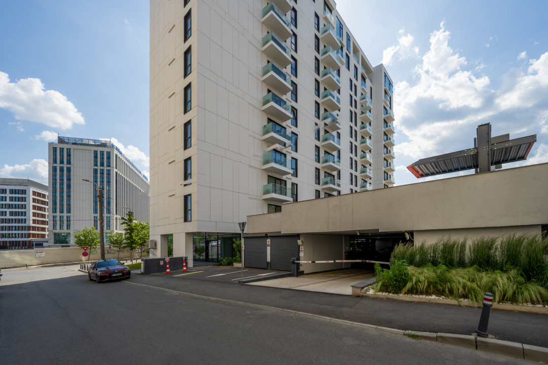 Prima inchiriere- complet mobilat si utilat cu loc de parcare in One Timpuri noi