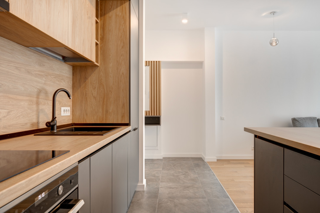 Prima inchiriere- complet mobilat si utilat cu loc de parcare in One Timpuri noi