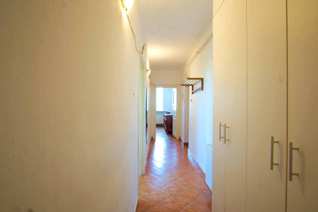 3 camere decomandat, Buftea-Studio, centrala termica, boxa, 37mp teren folosinta