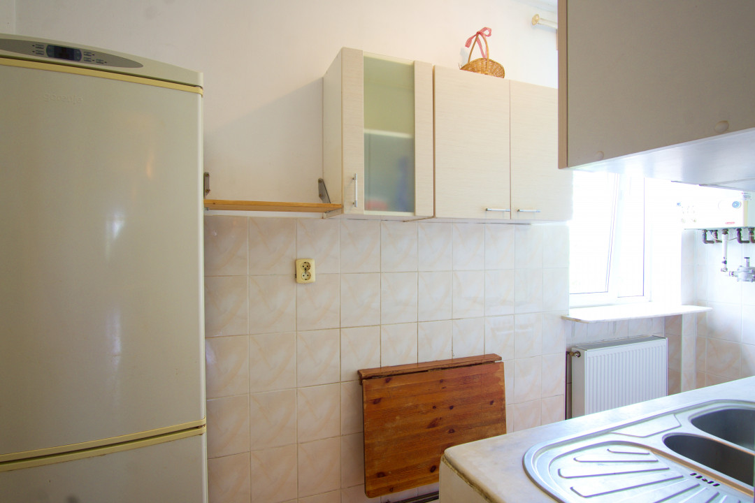 3 camere decomandat, Buftea-Studio, centrala termica, boxa, 37mp teren folosinta