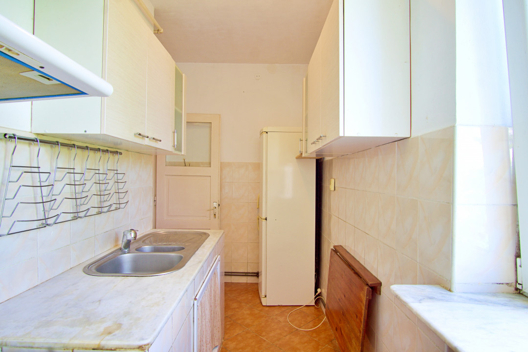 3 camere decomandat, Buftea-Studio, centrala termica, boxa, 37mp teren folosinta
