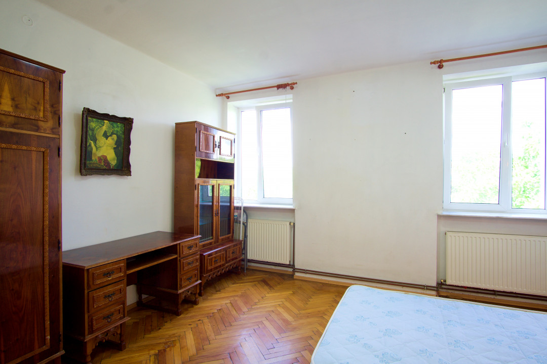 3 camere decomandat, Buftea-Studio, centrala termica, boxa, 37mp teren folosinta