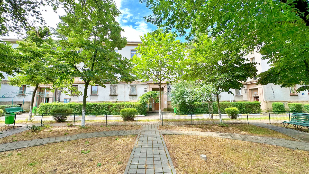 3 camere decomandat, Buftea-Studio, centrala termica, boxa, 37mp teren folosinta