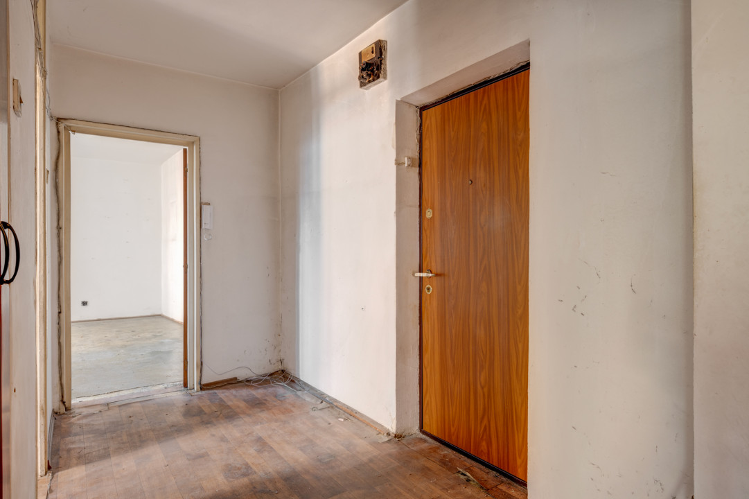 Decomandat - 2 balcoane - etaj 5 - Metrou Iancului 