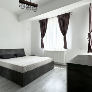 De inchiriat - apartament 2 camere - Parcul Teilor, centrala proprie