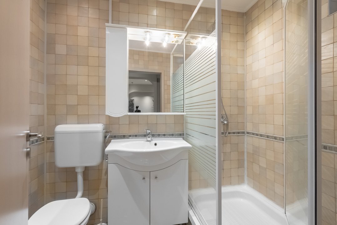 Apartament 3 camere, B-dul Basarabia 