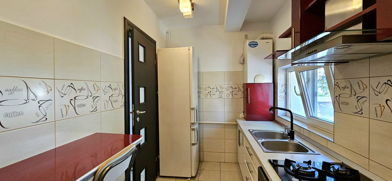 COMISION 0 Brancoveanu 2 Camere decomandat cu centrala si parcare